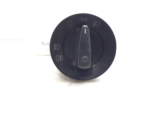 1U0941531D Interruptor de luces en el tablero  disponible Utrera