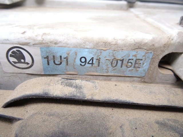 VAG 1U1941015E Faro izquierdo  en stock Salamanca