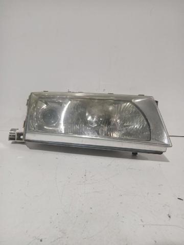 Faro delantero derecho Skoda Octavia I liftback comprar en España