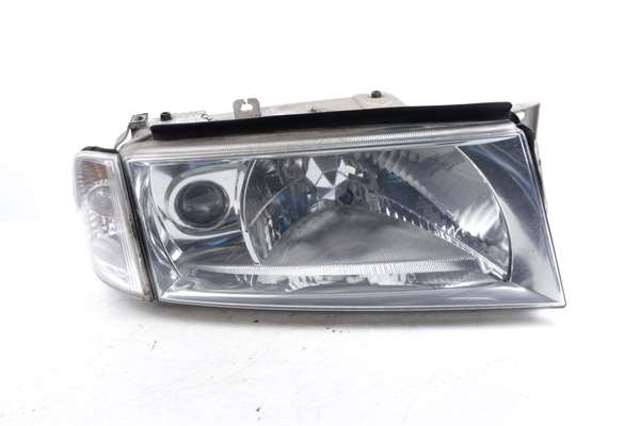 1U1941016L Faro derecho  comprar en Reus