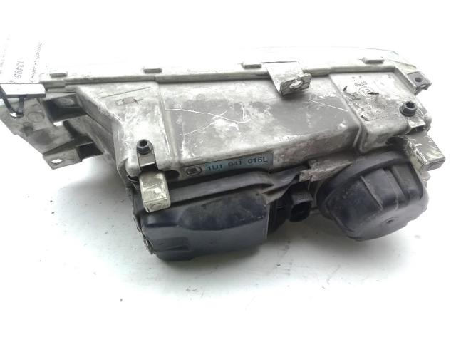 1U1941016L Faro derecho comprar Girona
