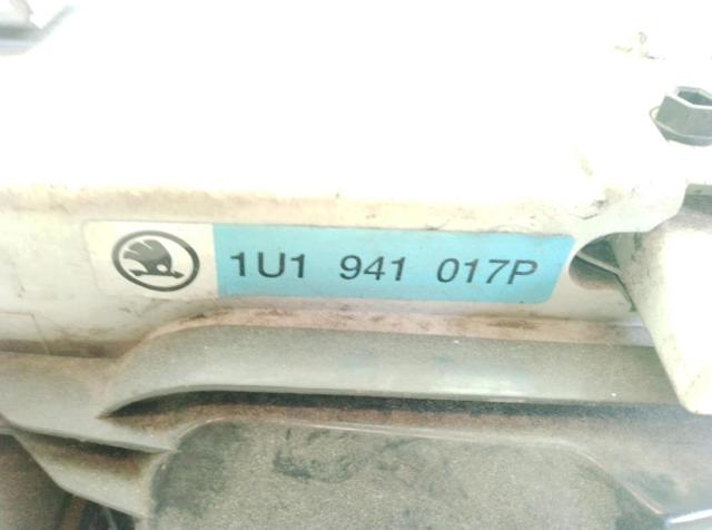 1U1941017P VAG Faro izquierdo  disponible Ourense
