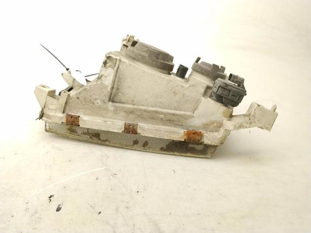 1U1941018A Faro derecho  comprar en Reus
