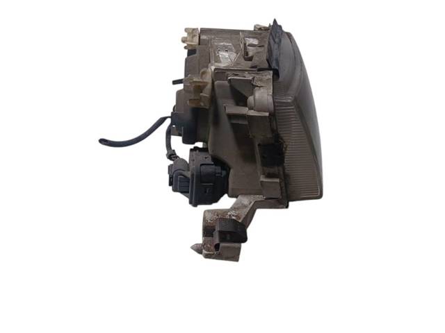1U1941018A Faro derecho comprar Almería