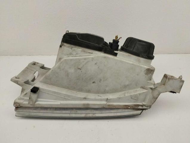 1U1941018P VAG Faro derecho  en stock Córdoba