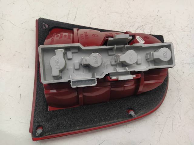 1U6945095 VAG Piloto trasero izquierdo  comprar en Jaén