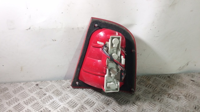 VAG 1U6945095 Piloto trasero izquierdo  comprar en Ponferrada