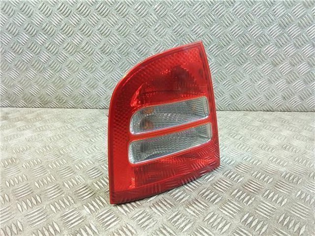 1U6945095 VAG Piloto trasero izquierdo comprar Alcalá