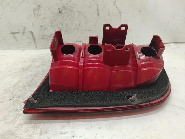 1U6945095 Piloto trasero izquierdo  en stock Sabadell