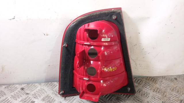 1U6945096 Piloto trasero derecho  disponible Málaga