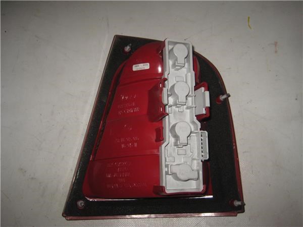 1U6945111A Piloto trasero izquierdo comprar Sevilla
