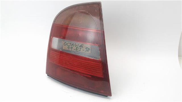 1U6945111A Piloto trasero izquierdo  comprar en Reus