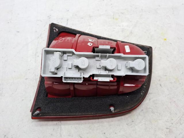 VAG 1U6945111C Piloto trasero izquierdo  en stock Terrassa