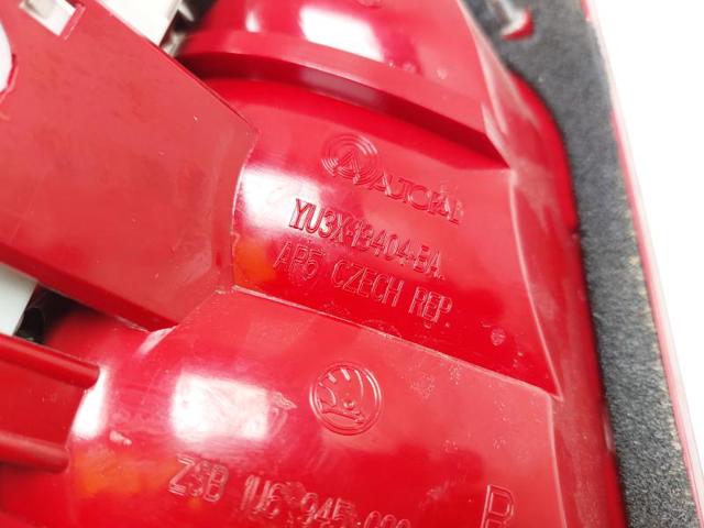 1U6945112 VAG Piloto trasero derecho  en stock Huelva