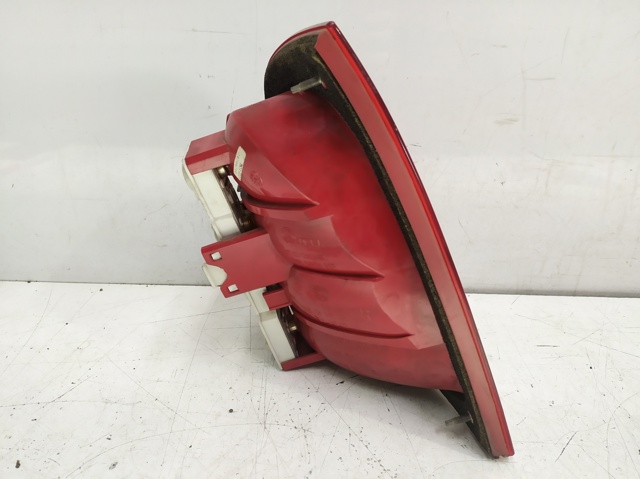 1U6945112 VAG Piloto trasero derecho  comprar en Lleida