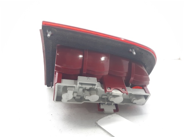1U6945112C Piloto trasero derecho  disponible Utrera