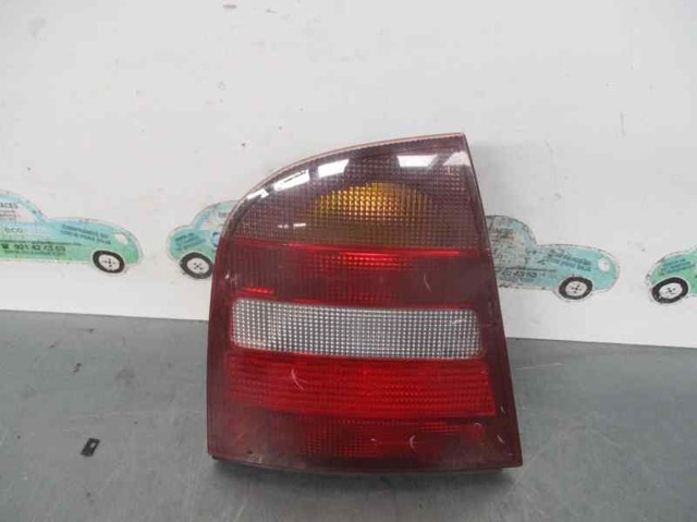 Tablero De Luces Traseras De Contacto 1U6945257 VAG/Skoda