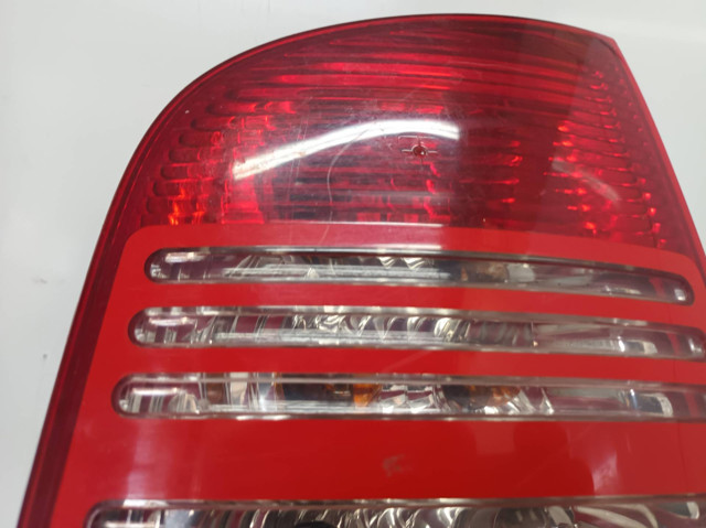 1U9945095 Piloto trasero izquierdo  comprar en Zaragoza