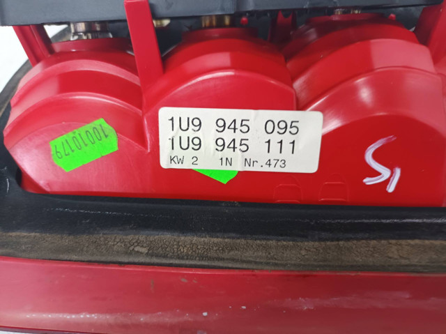 1U9945095 Piloto trasero izquierdo comprar Almería