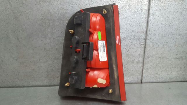 VAG 1U9945096 Piloto trasero derecho comprar Barcelona