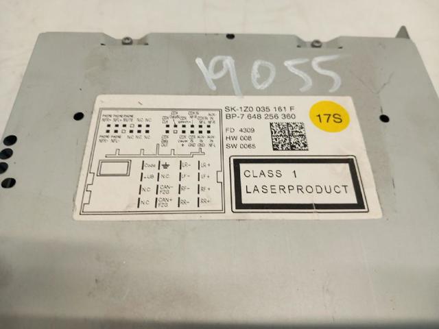 1Z0035161F VAG Radio  en stock Gandía