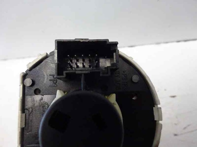 1Z0941431C VAG Interruptor de luces en el tablero  comprar en Oviedo