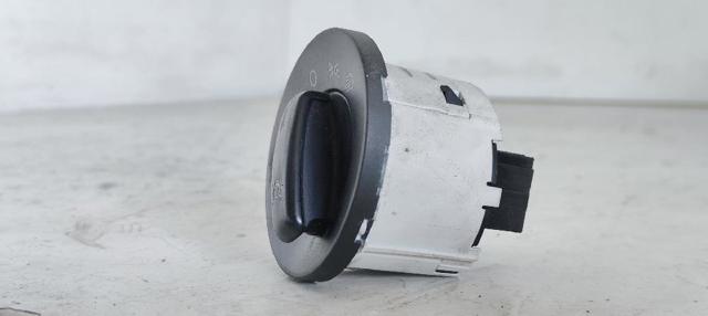 VAG 1Z0941431C Interruptor de luces en el tablero  en stock Salamanca