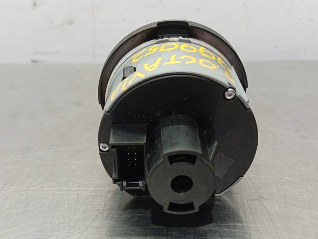 VAG 1Z0941431J Interruptor de luces en el tablero  comprar en Albacete