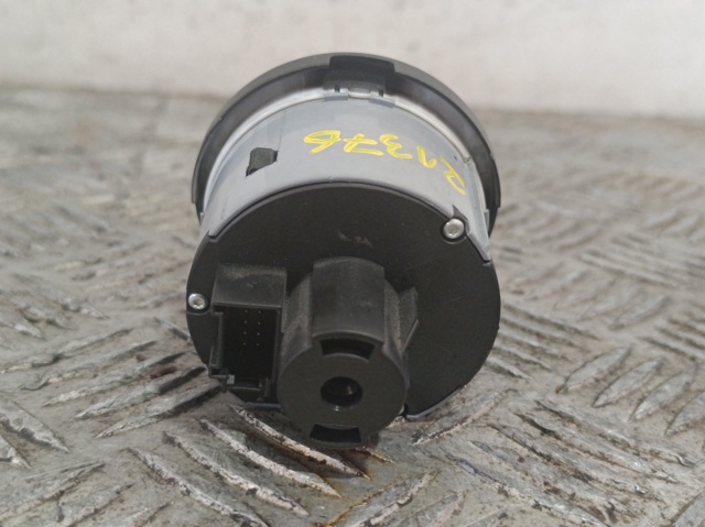 1Z0941431K VAG Interruptor de luces en el tablero comprar Madrid