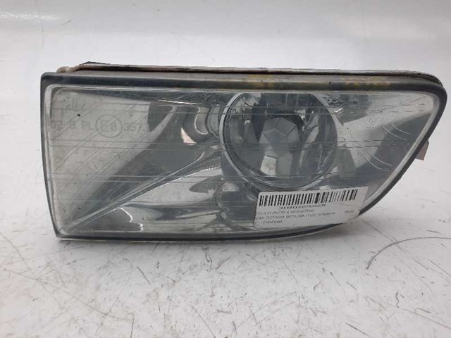 VAG 1Z0941699 Luz antiniebla izquierdo  en stock Salamanca