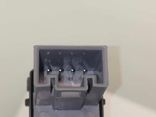 1Z0959855 Botón de encendido del motor del elevalunas trasero izquierdo comprar Girona