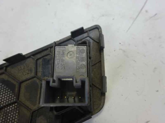 1Z0959855 VAG Botón de encendido del motor del elevalunas trasero izquierdo  comprar en Jaén