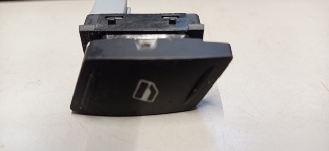 VAG 1Z0959856 Botón de encendido del motor del elevalunas trasero comprar Tarragona