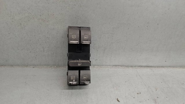 VAG 1Z0959858A Interruptor de elevalunas delantera izquierda  en stock Terrassa