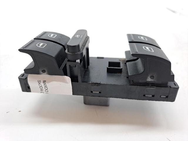 VAG 1Z0959858B Interruptor de elevalunas delantera izquierda  en stock Salamanca