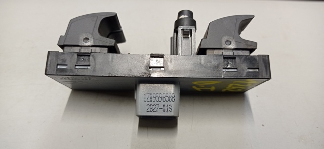 VAG 1Z0959858B Interruptor de elevalunas delantera izquierda  en stock Valencia