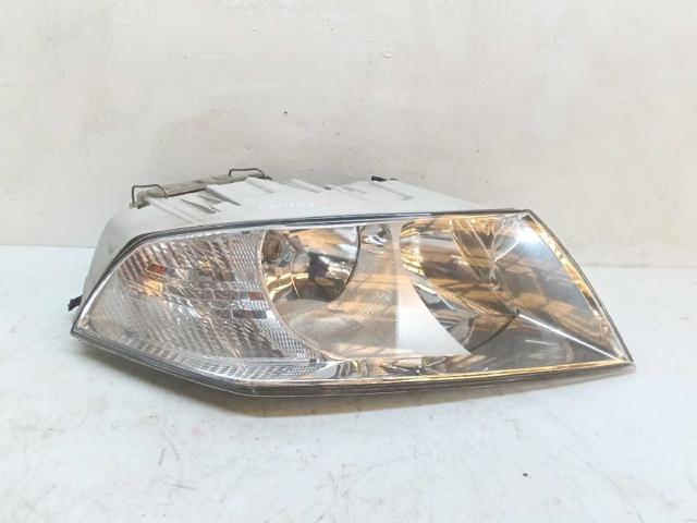 Faro delantero derecho 1Z1941018P VAG