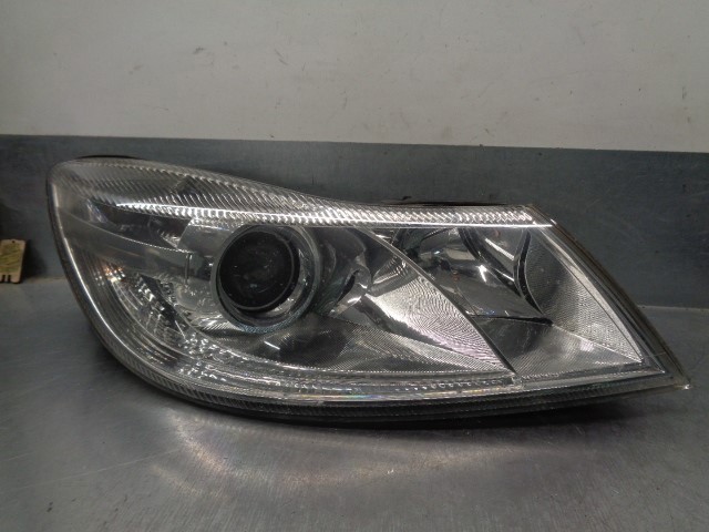Luz derecha 1Z1941018Q VAG