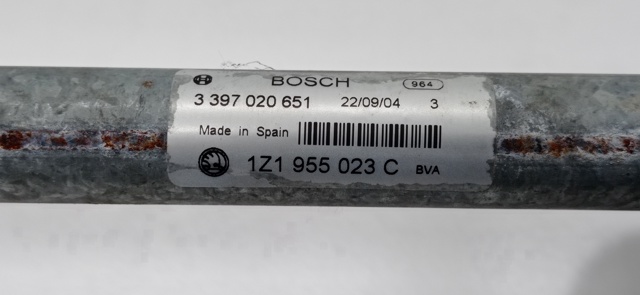 1Z1955023C Varilla de limpiaparabrisas comprar Sevilla