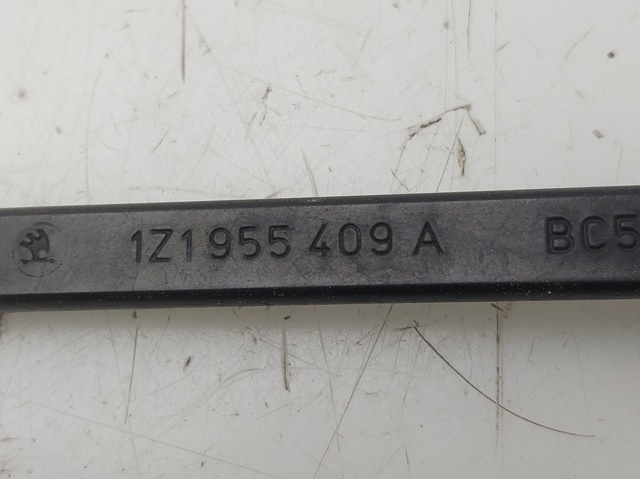1Z1955409A VAG Brazo del limpiaparabrisas  disponible Vigo
