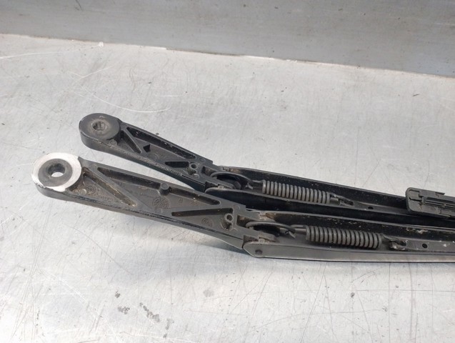 1Z1955409A VAG Brazo del limpiaparabrisas  disponible Alicante