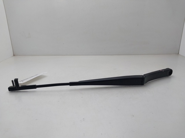 VAG 1Z1955409A Brazo del limpiaparabrisas  en stock Valencia