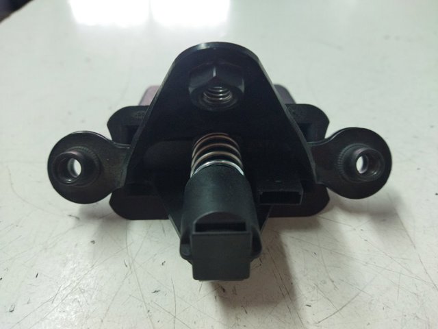 1Z5827501D Cerradura de maletero comprar Almería