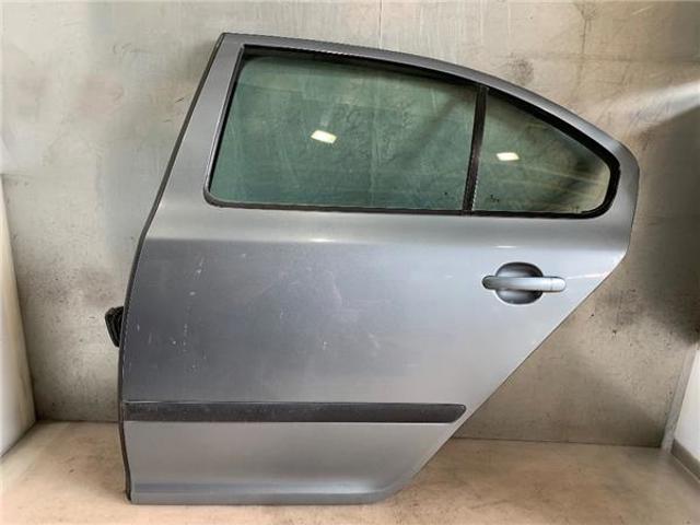 1Z5833055 VAG Puerta trasera izquierda comprar Alcalá
