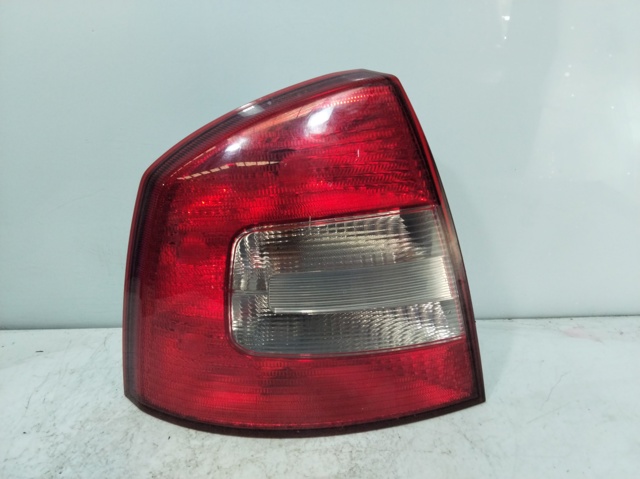 VAG 1Z5945095B Piloto trasero izquierdo comprar Barcelona