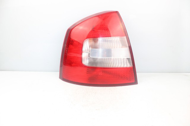 1Z5945095B Piloto trasero izquierdo comprar Almería
