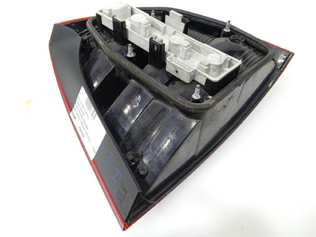 1Z5945095B Piloto trasero izquierdo  comprar en Zaragoza
