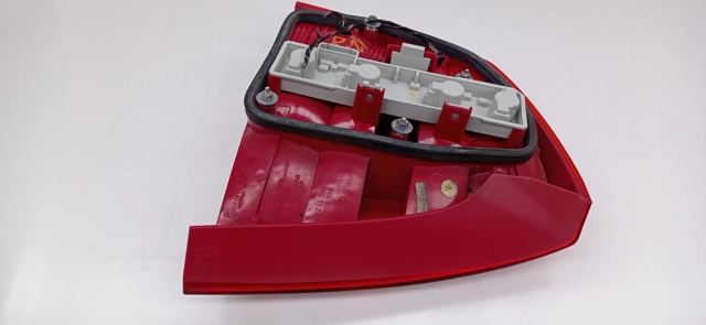 1Z5945096A VAG Piloto trasero derecho  en stock Gandía