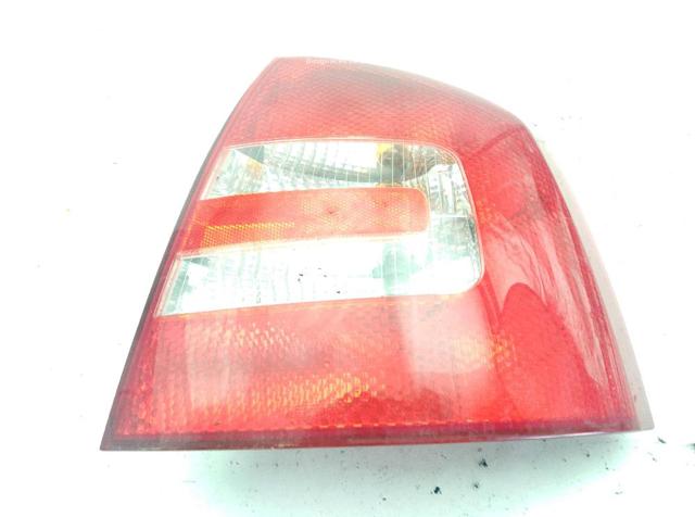VAG 1Z5945096A Piloto trasero derecho  comprar en Ponferrada