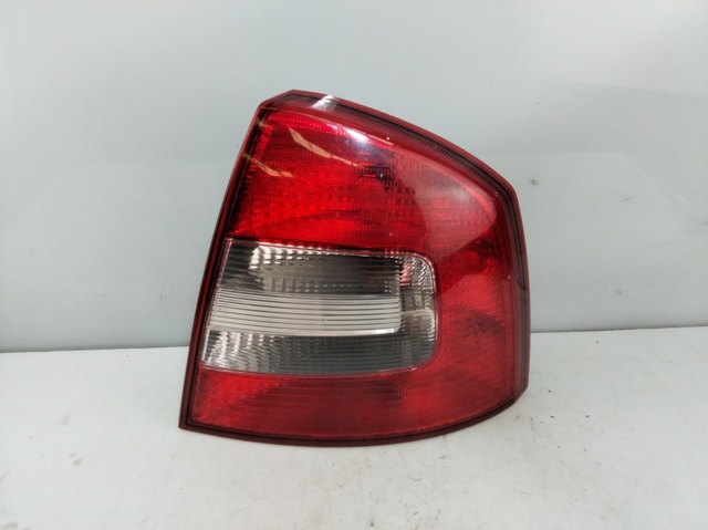 VAG 1Z5945096B Piloto trasero derecho comprar Pamplona